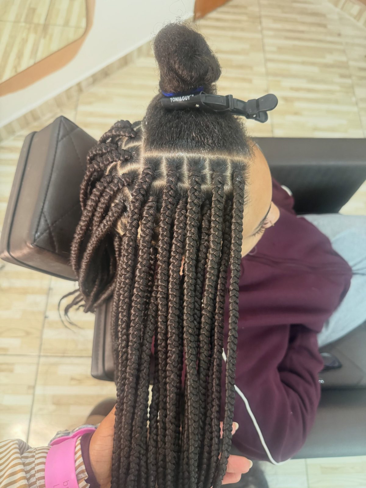 Box braids finalizadas, feitas com o método
